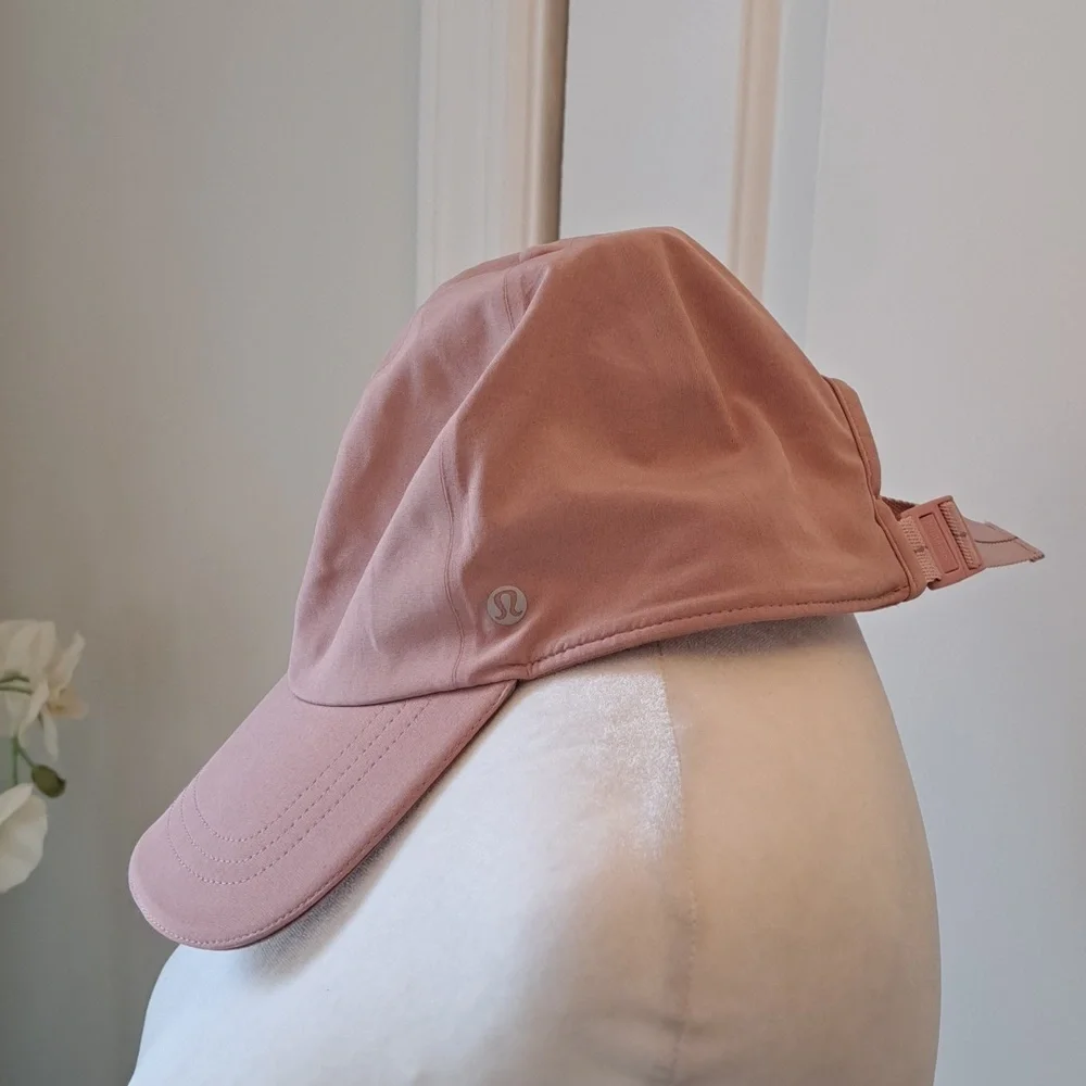 Lululemon Womens Mauve Pink Lightweight Athletic/Running/Athleisure Cap/Hat‎ OS